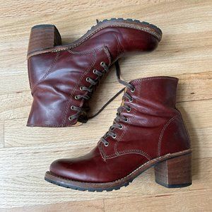 Frye Sabrina Burgundy Lace Up Boots